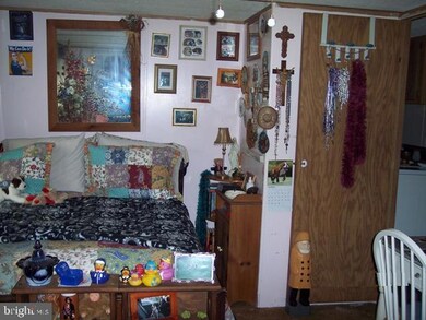 87 Honeysuckle Way unit 87, Columbia, PA 17512 - photo 5