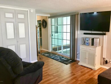 7750 E. Broadway Rd. #823