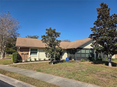 1342 Stonehaven Ln unit 1392, Dunedin, FL 34698 - photo 2