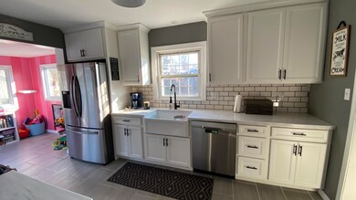 417 N Broad St, Griffith, IN 46319 - photo 4