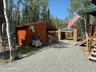 Garage & shed