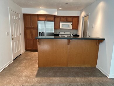 215 Longmeadow Rd unit 601, Taunton, MA 02780 - photo 7