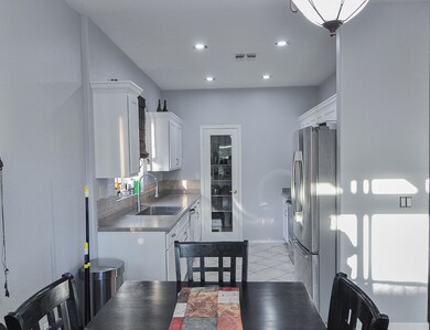 7516 14th St. PHX 85042_7