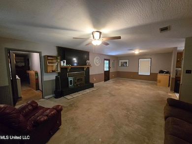 542 Southgate Rd, Hattiesburg, MS 39401 - photo 6