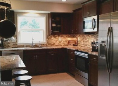 10701 Hunting Ln, Columbia, MD 21044 - photo 2