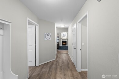 21722 E Terra Ln SE, Yelm, WA 98597 - photo 5