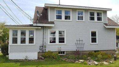 Entire home re-roofed Sept. 2016