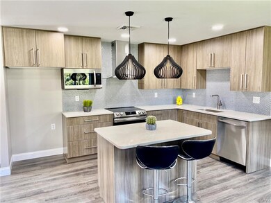 341 S 7th St, Emmaus, PA 18049 - photo 5