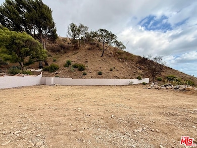 1046 Enchanted Way, Pacific Palisades, CA 90272 - photo 6