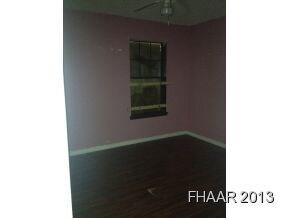 113 E Blancas Dr, Copperas Cove, TX 76522 - photo 5