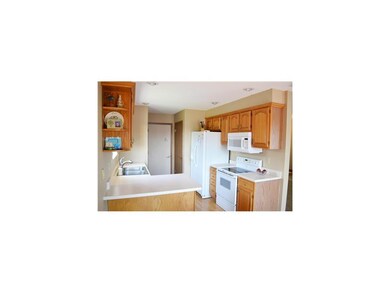 Kitchen. Eat-in kitchen with a breakfast bar, nook