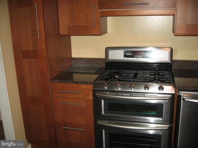 11410 Cherry Hill Rd unit MB-302, Silver Spring, MD 20904 - photo 6