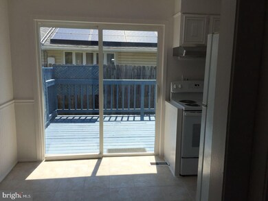 9819 Robinson Blvd, Laurel, MD 20723 - photo 5