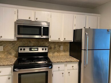 151 Bittersweet Ln unit 213, Randolph, MA 02368 - photo 2