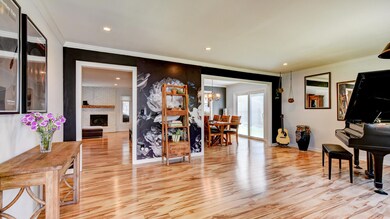3 Sutton Pl Hazlet NJ 07730 USA-008-006-