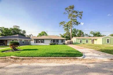 3851 Arbor St, Houston, TX 77004 - photo 2