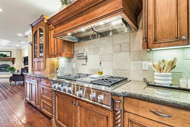 15780 Calle Camelia Way - 28
