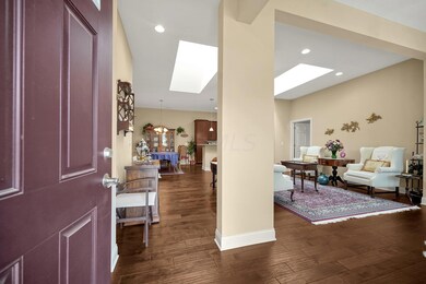 652 Callahan Place, Columbus, OH 43213 - photo 4