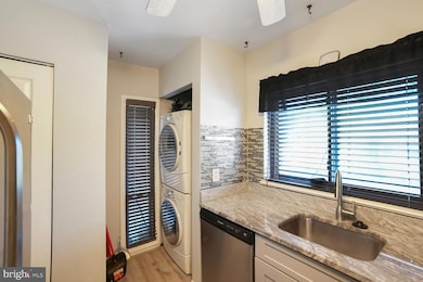 15708 Dorset Rd unit 304, Laurel, MD 20707 - photo 4