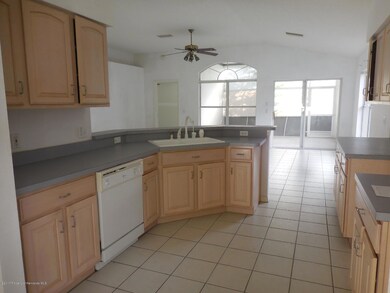 2 - KITCHEN