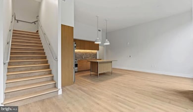 10511 Strathmore Hall St unit 3B-3A-301, North Bethesda, MD 20852 - photo 3