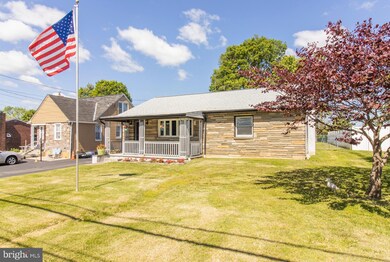 1330 Colwell Ln unit 42, Conshohocken, PA 19428 - photo 2