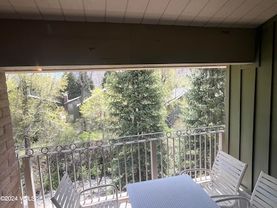 3408 view of creek from deck