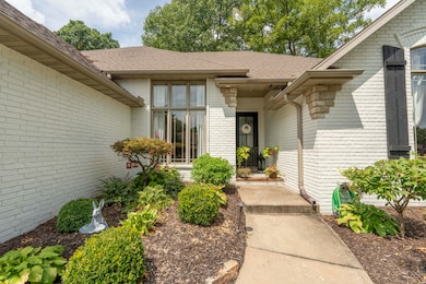 5165 S Nettleton Ave, Springfield, MO 65810 - photo 2