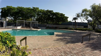 Greenwich Condominiums unit A1415, North Miami, FL 33161 - photo 6
