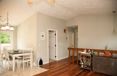 25 Irving St, Cranston, RI 02910 - photo 5