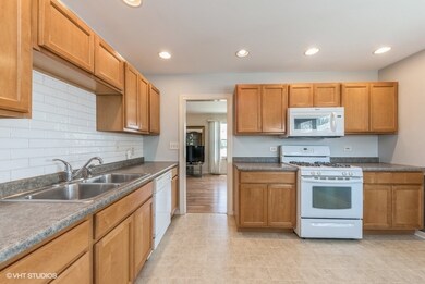 3500 Teal Ct, Rolling Meadows, IL 60008 - photo 4