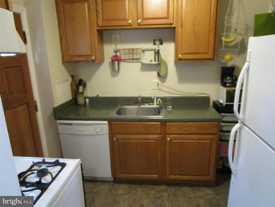 2260 Arlington Terrace, Alexandria, VA 22303 - photo 4