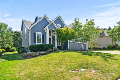 5405 W 163rd Ct, Stilwell, KS 66085 - photo 2