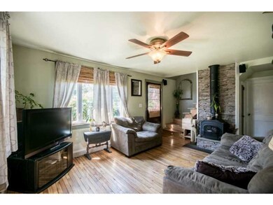 258 Main Rd, Tiverton, RI 02878 - photo 4