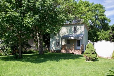 410 Iowa St, Cedar Falls, IA 50613 - photo 3