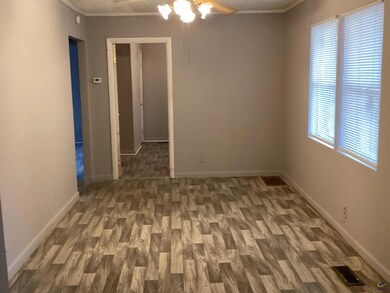 407 Emory St, Fort Valley, GA 31030 - photo 4