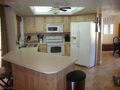 128 NW 15th St, Cape Coral, FL 33993 - photo 4