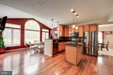 7781 Rotherham Dr, Hanover, MD 21076 - photo 6