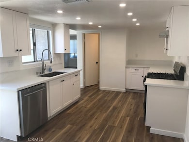 178 W Walnut Ave unit D, Rialto, CA 92376 - photo 4