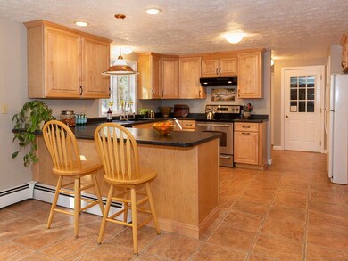 29 Hills Rd, Auburn, NH 03032 - photo 4