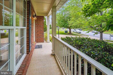 16966 Cass Brook Ln, Woodbridge, VA 22191 - photo 6