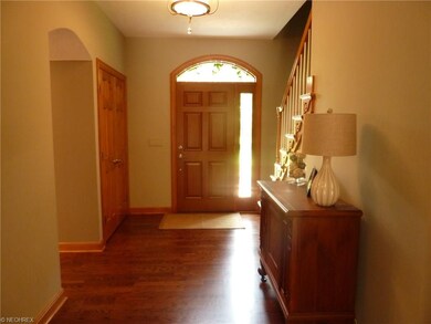 To the Grand Foyer Entrance ... Spacious Entrance,