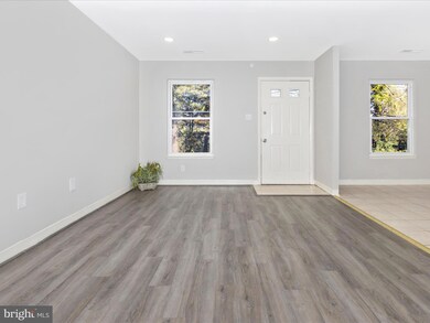 527 W Diamond Ave, Gaithersburg, MD 20877 - photo 5