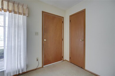 1215 E Adams Dr, Franklin, IN 46131 - photo 7