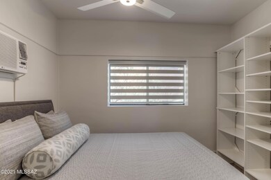 26 Upstairs Bedroom photo c