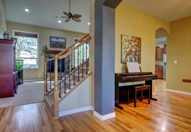 3233 Snowy Butte Ln, Central Point, OR 97502 - photo 5