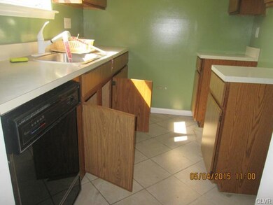 152 E Elm St, Allentown, PA 18109 - photo 3