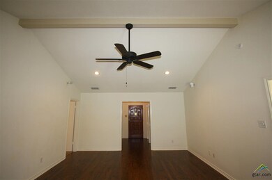 914 914 Pam, Tyler, TX 75703 - photo 5