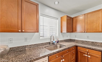 7708 Custom Weave Ct, Las Vegas, NV 89149 - photo 5