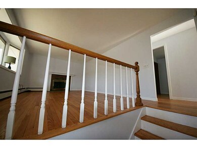 126 Greenwood Dr, Wakefield, RI 02879 - photo 6